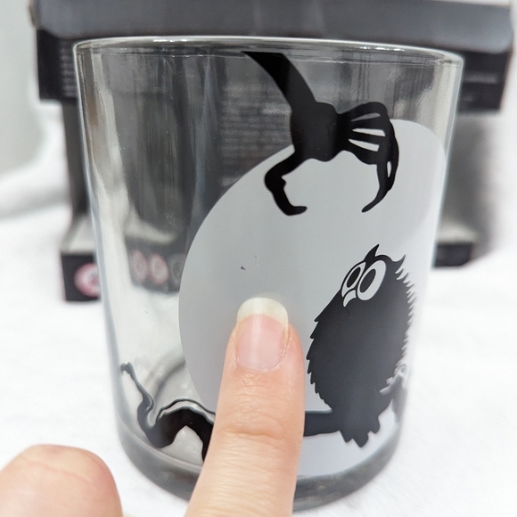 Disney Halloween Mickey Spooky Skeletons Glasses - Picture 4 of 6